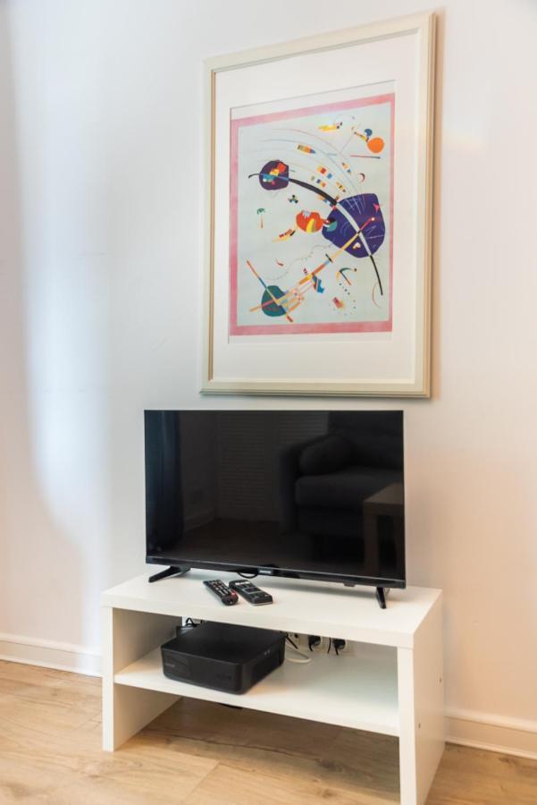 Sluzew Manhattan Place Apartment 바르샤바 외부 사진