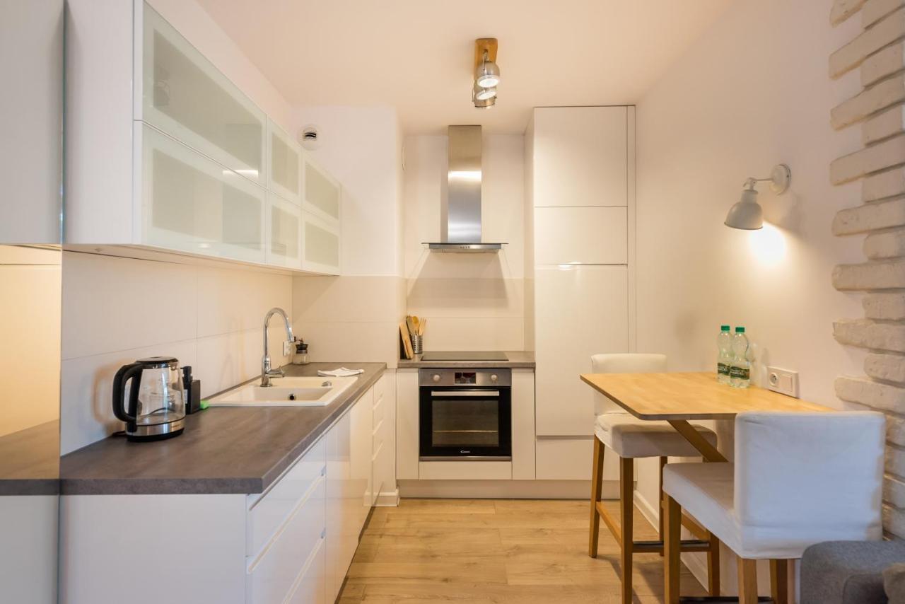 Sluzew Manhattan Place Apartment 바르샤바 외부 사진
