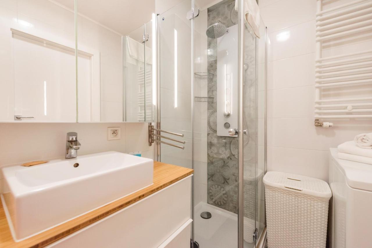 Sluzew Manhattan Place Apartment 바르샤바 외부 사진